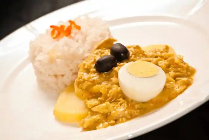 Ají de gallina, credits to comedera.com