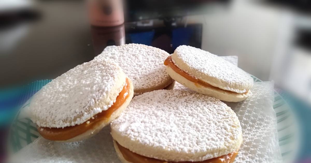 Alfajores delicious peruvian cookies. Credits to Cookpad.com