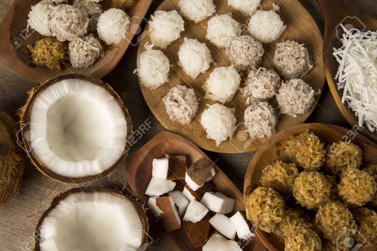 Cocadas recipe. Credits to 123 RF